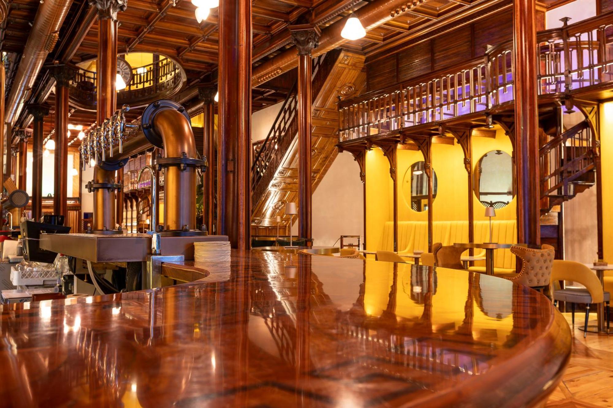 Hotel Las Tres Campanas Badajoz Buitenkant foto